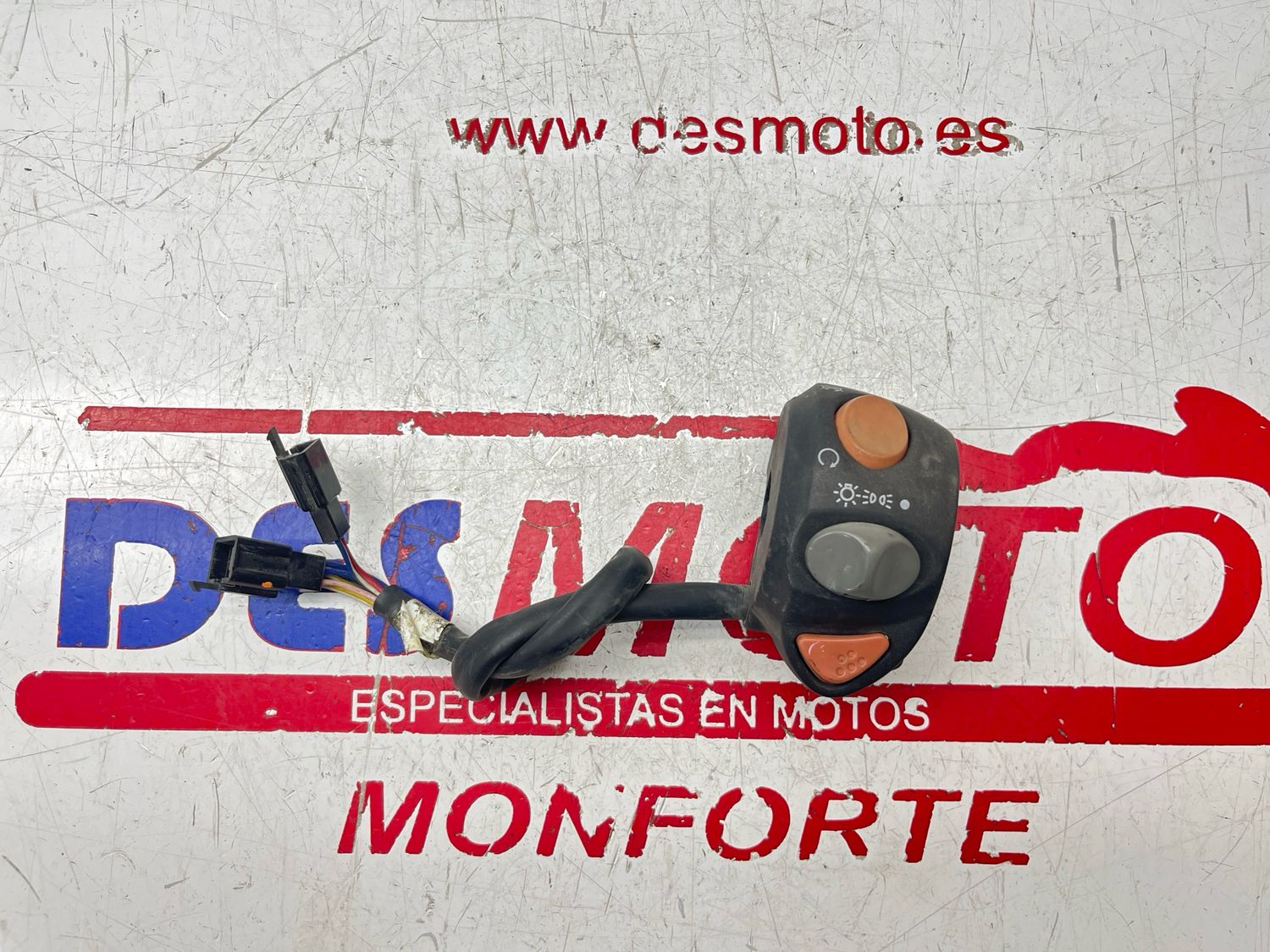 Llave arranque MALAGUTI PHANTOM 125 2005