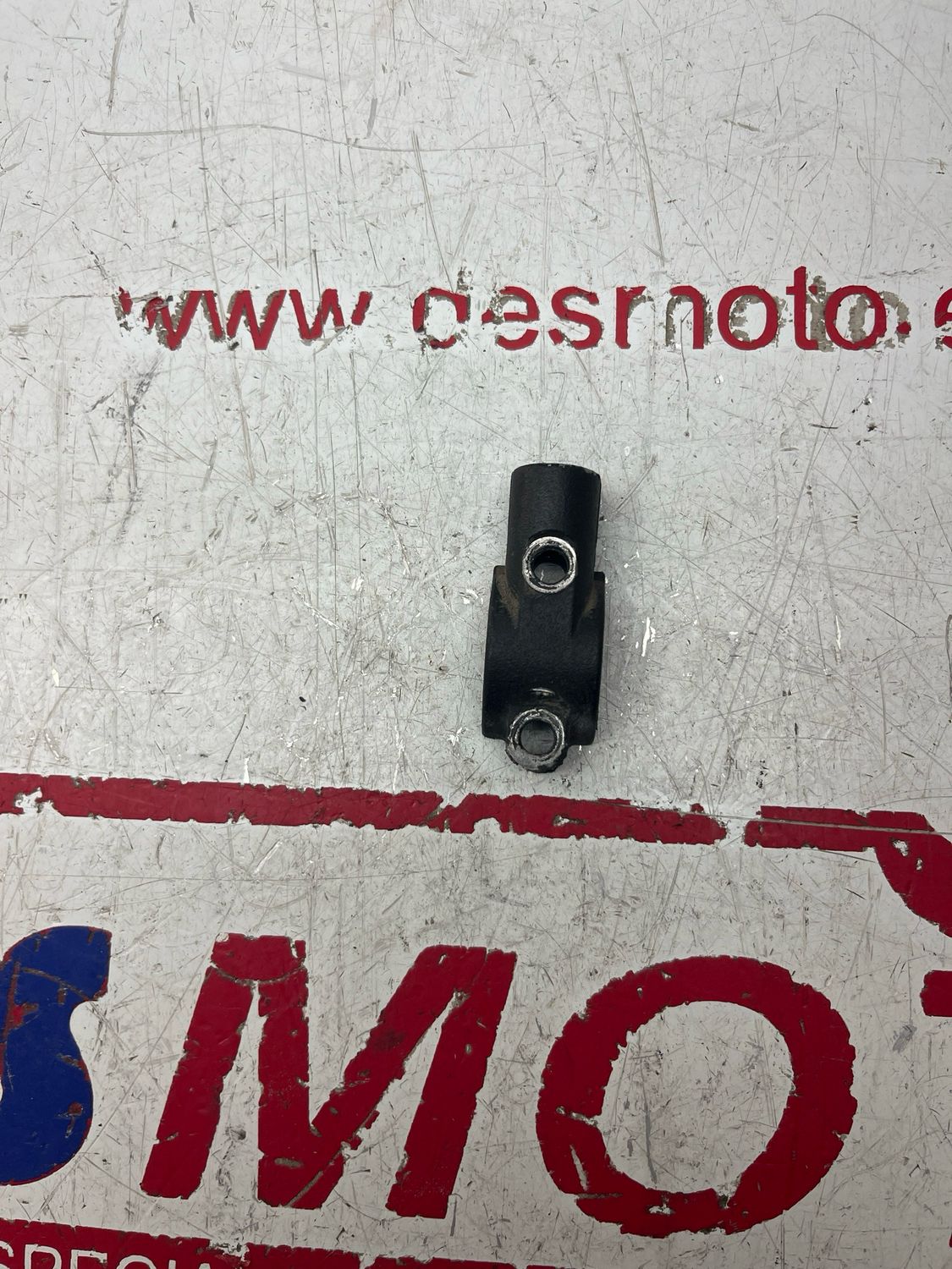 Soporte espejo derecho MALAGUTI PHANTOM 125 2005