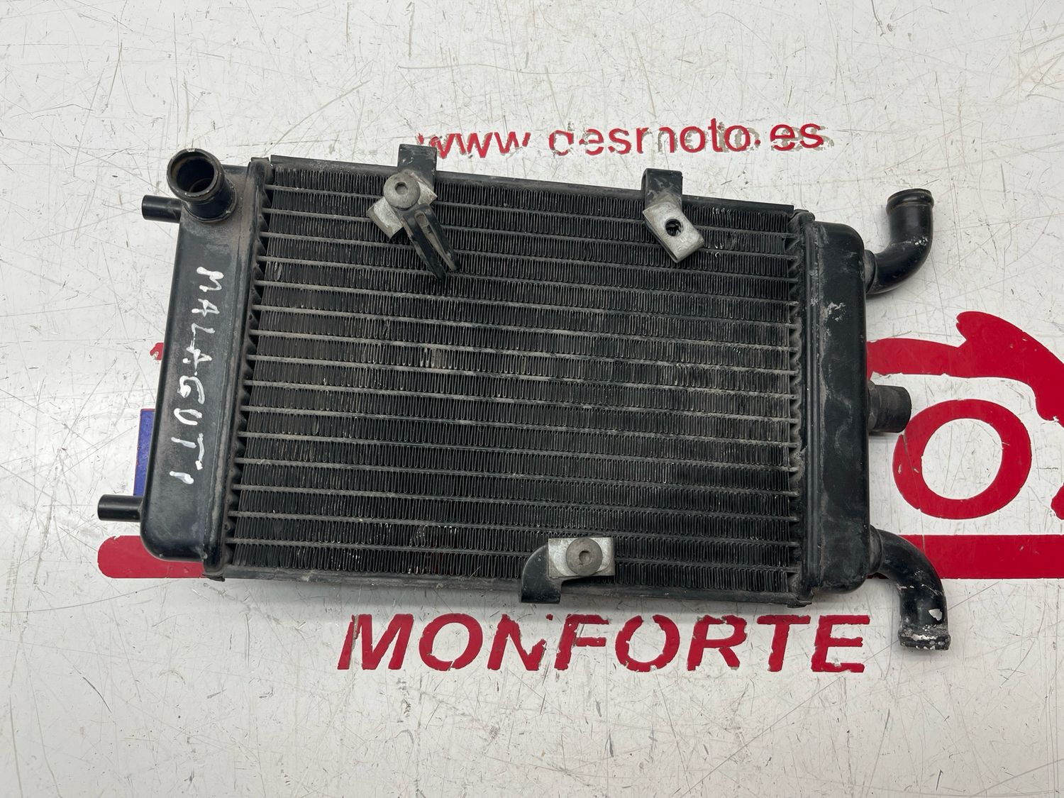 Radiador MALAGUTI PHANTOM 125 2005
