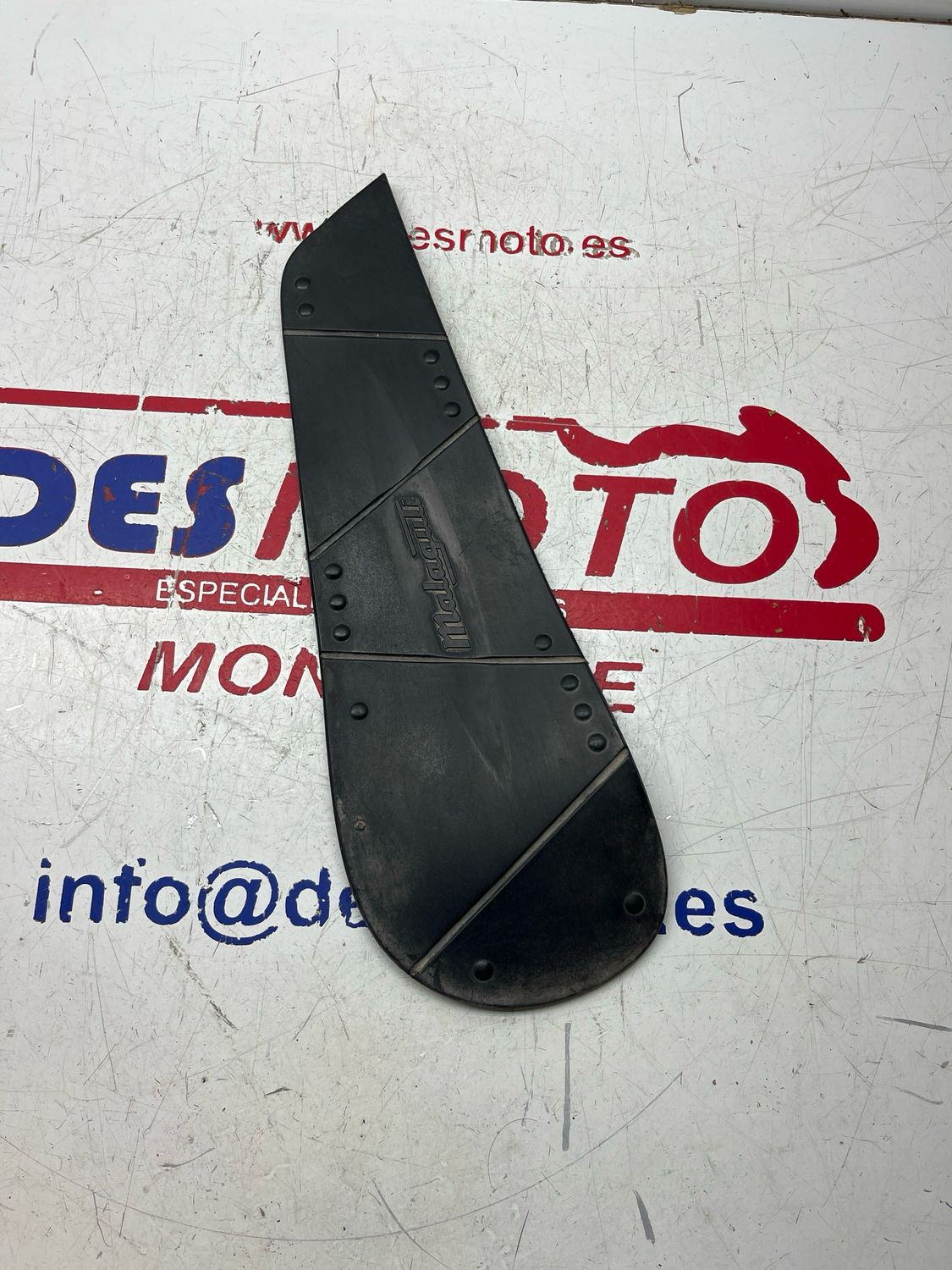 Alfombrilla izquierda MALAGUTI PHANTOM 125 2005