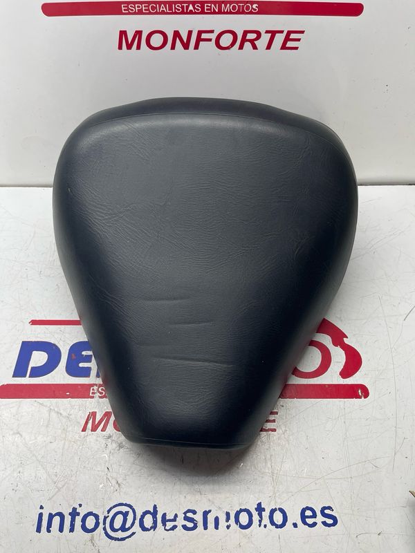 Asiento delantero SUZUKI INTRUDER 125 2006