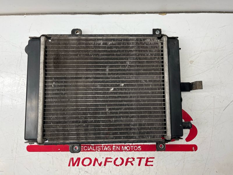 Radiador KYMCO XCITING 500 CARBURACIÓN
