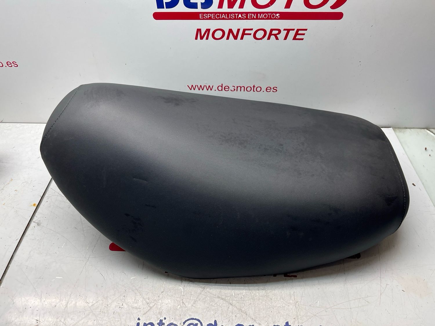 Asiento DAELIM MESSAGE