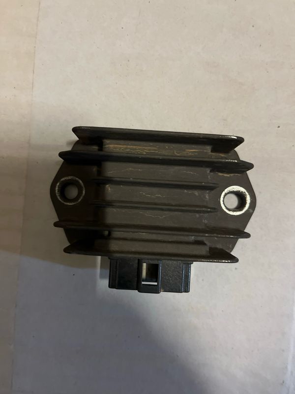 Regulador HONDA CB125F 2019