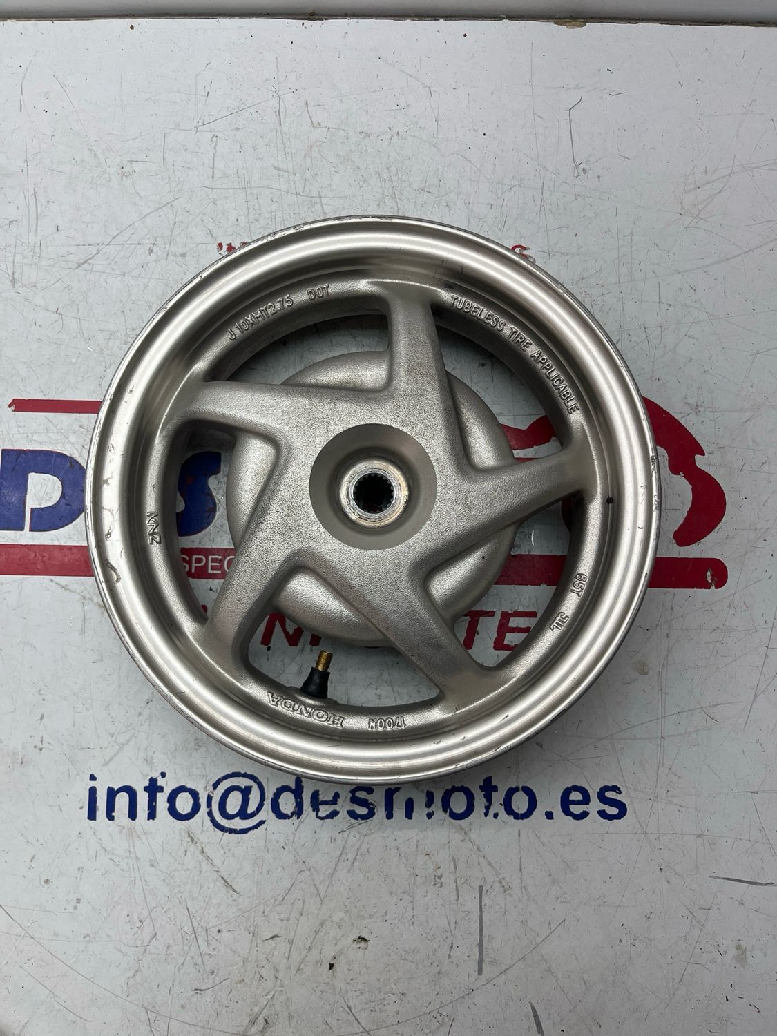 Llanta trasera HONDA LEAD 110 INYECCION