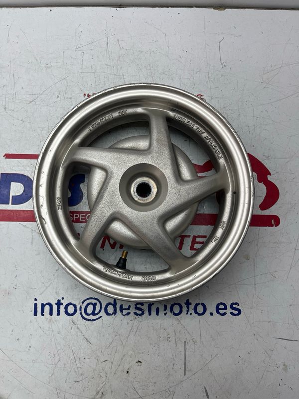 Llanta trasera HONDA LEAD 110 INYECCION