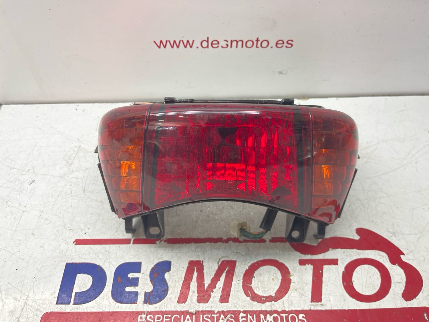 Piloto trasero HONDA LEAD 110 INYECCION