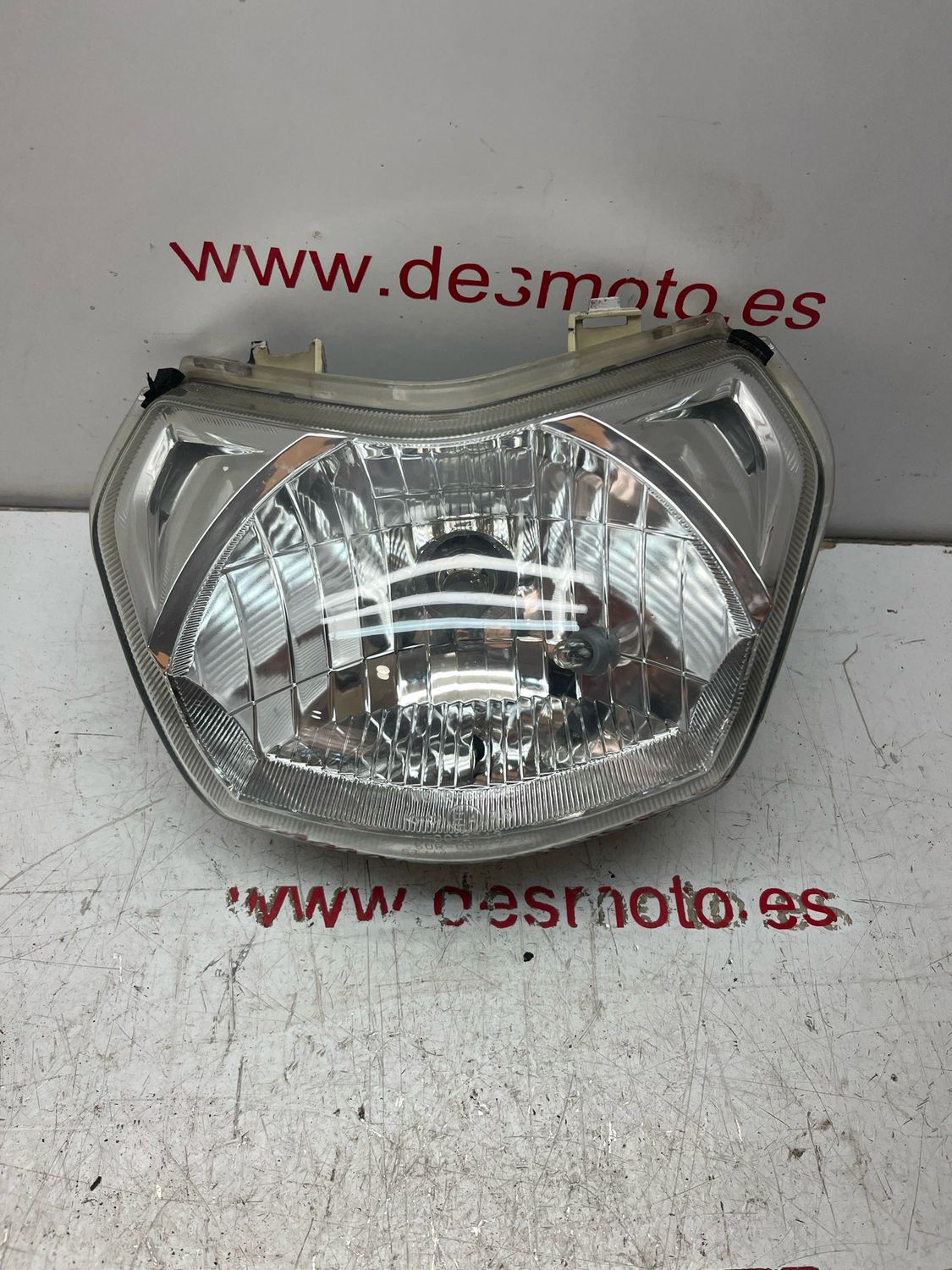 Faro (ver imágenes) HONDA LEAD 110 INYECCION