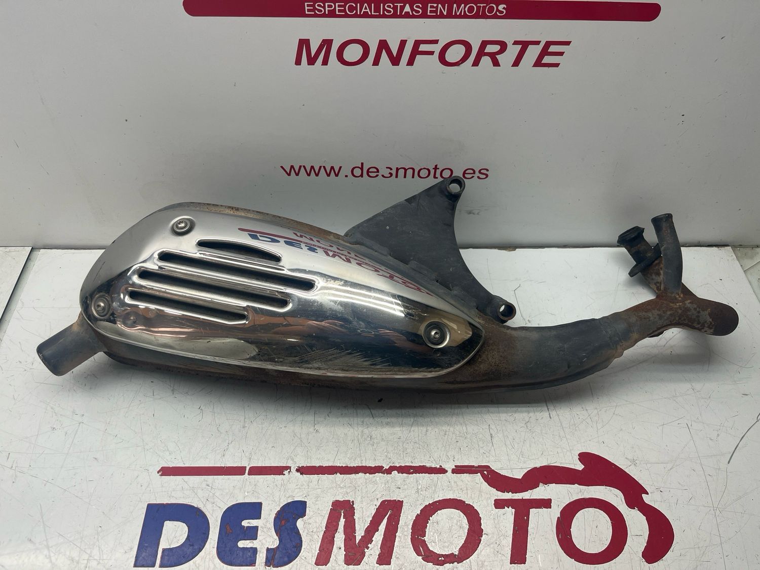 Tubo de escape VESPA LX 50