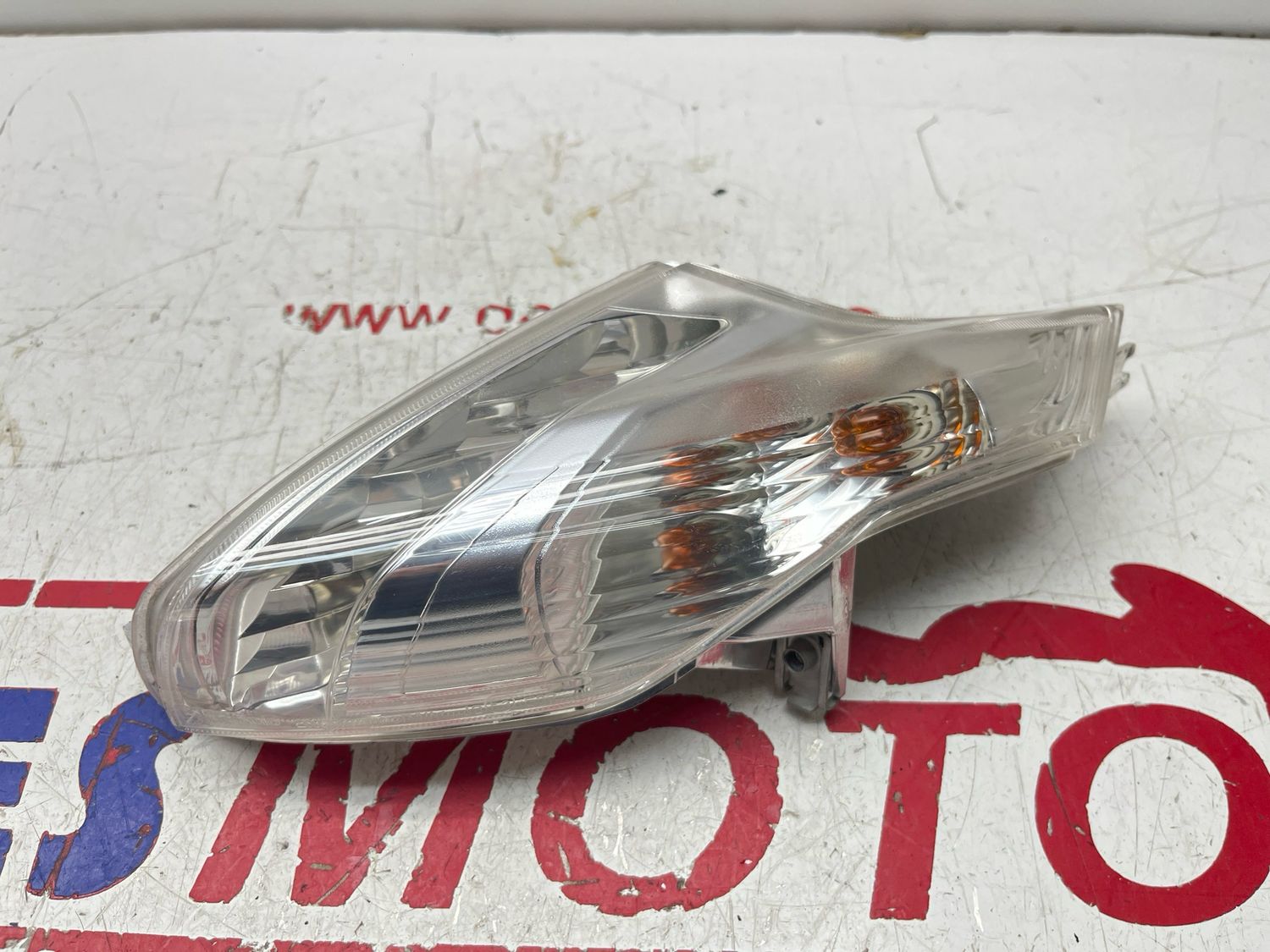 Intermitente trasero derecho PIAGGIO BEVERLY 125 2013-2016