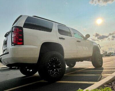 SUV