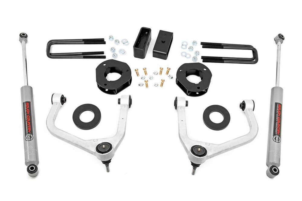 Rough Country 3.5" Lift Kit (19-22) Chevy Silverado & Gmc Sierra 1500 2WD/4WD