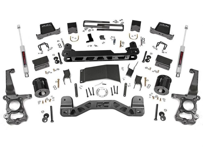 Rough Country 6" Lift Kit (15-20) Ford F-150 4WD