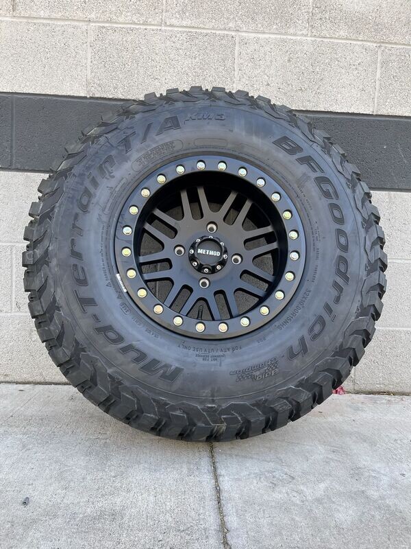 Method 15X7 4x156 Beadlock  Wheels &  30x10-15 BF Goodrich KM3 Tires (FREE Mounted