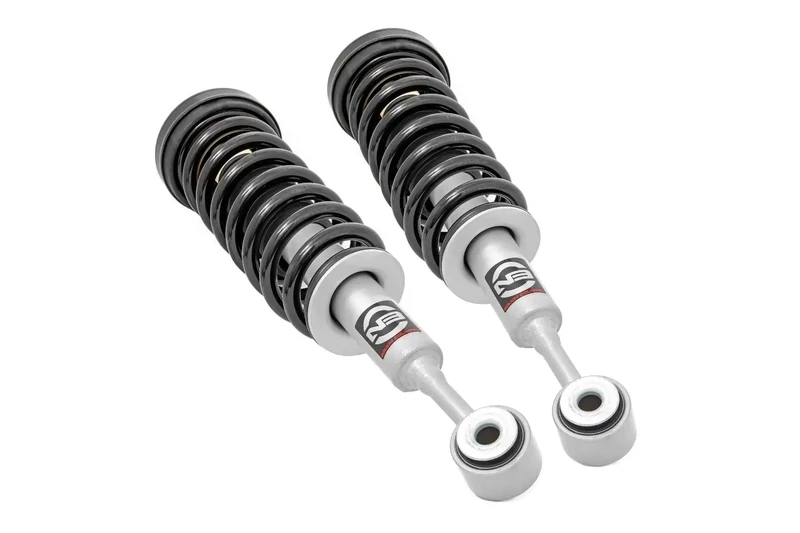 Rough Country 2" Leveling Kit/Loaded Struts (04-08) Ford F-150 2WD/4WD