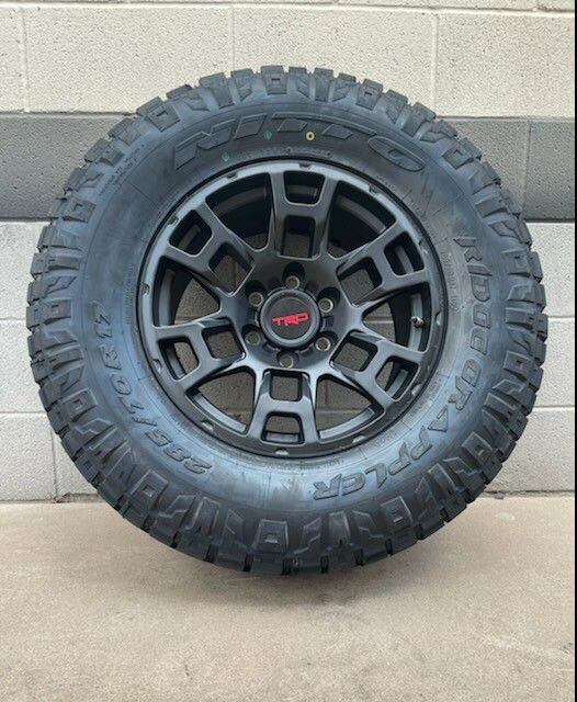 Wheel & Tire Package TRD Style17X8 6x139.7 Black Wheels & 285-70-17 Nitto Ridge Grappler Tires