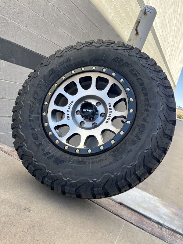 Wheel & Tire Package Method MR305  17X8.5 6x139.7 Black Machine Wheels &  35x12.50-17 BF Goodrich KO2 Tires