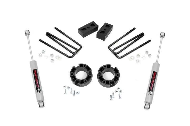 Rough Country 3.5" Lift Kit (07-13) Chevy/Gmc 1500 2WD truck