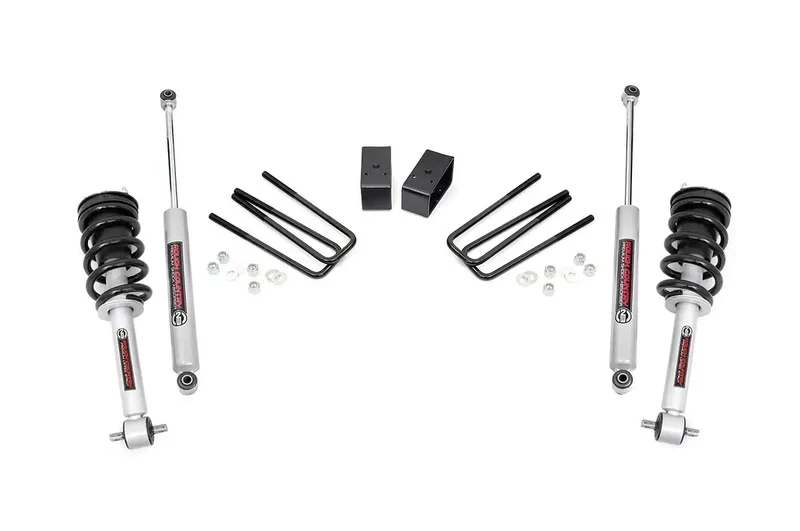 Rough Country 3.5" Lift Kit W Lifted Struts & N3 Shocks For (07-13) Chevy/Gmc 1500
