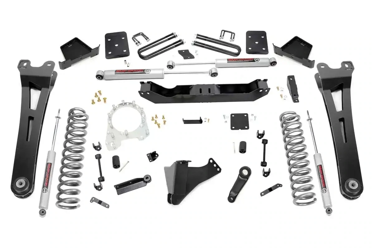 Rough Country 6" Lift Kit (17-22) Ford Super Duty 4WD
