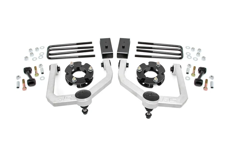 Rough Country 3" Lift Kit  04-24 Nissan Titan 2/4WD