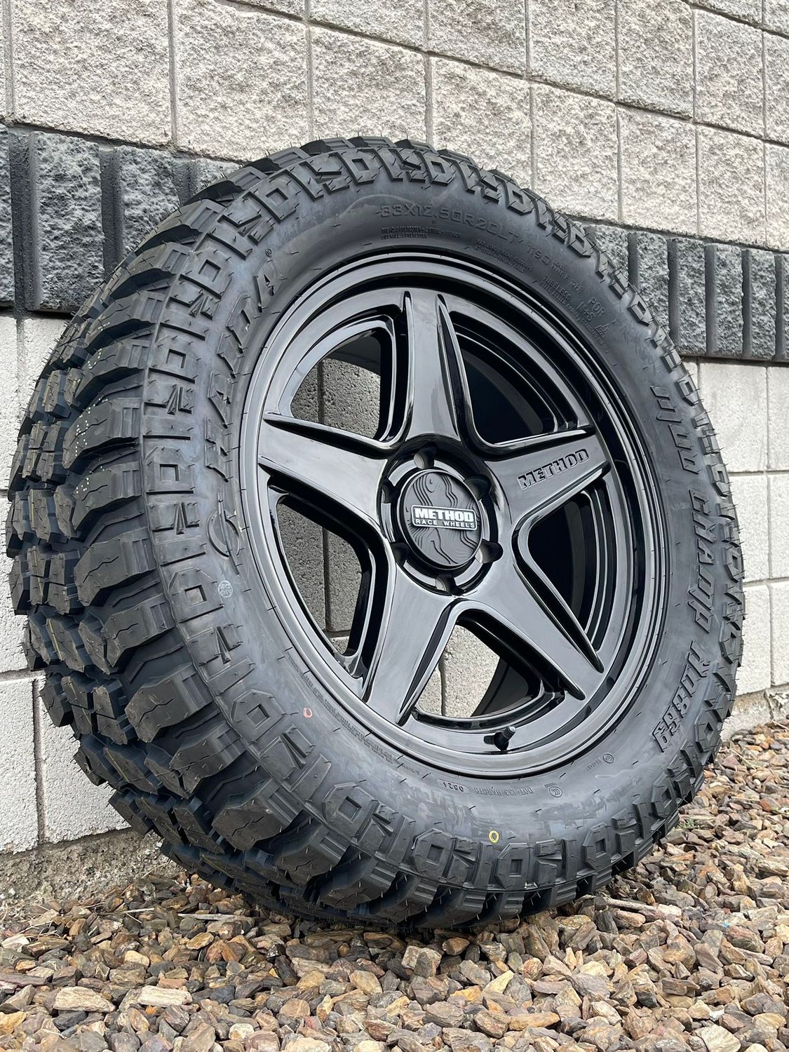 4 Wheel & Tire Method Race MR319 17x8.5  6x135 Gloss Black Wheels & 35x12.50-R17LT Forceland Rebel Hawk M/T Tires