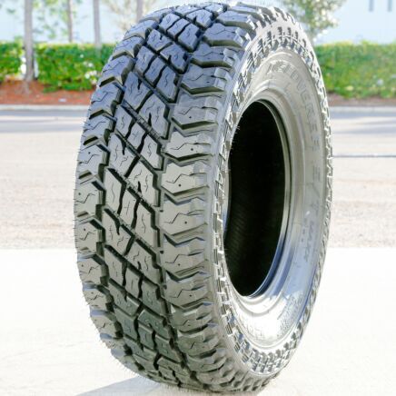 Cooper Discoverer S/T Maxx LT275/70R17 121/118Q Tire