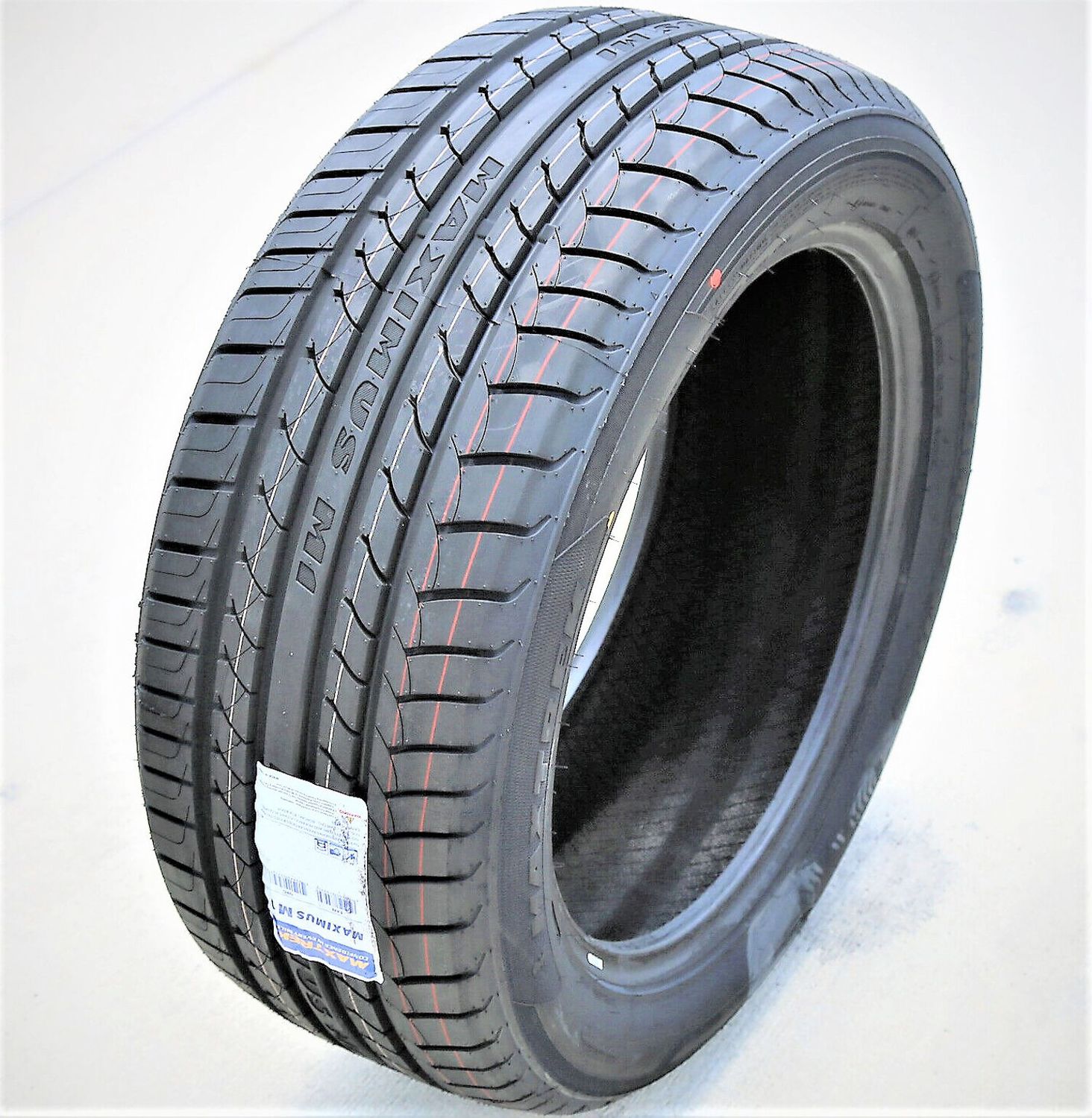 Maxtrek Maximus M1 215-35R18 84W XL Tire (Set of 4-Tires)