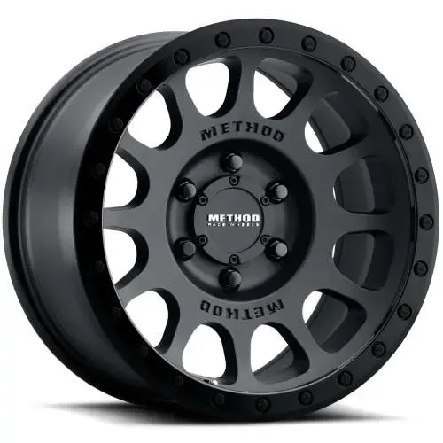 4-Method Race MR305 NV 17x8.5 8X6.5 8X165.1 0mm Matte Black Gloss Black Lip Wheels