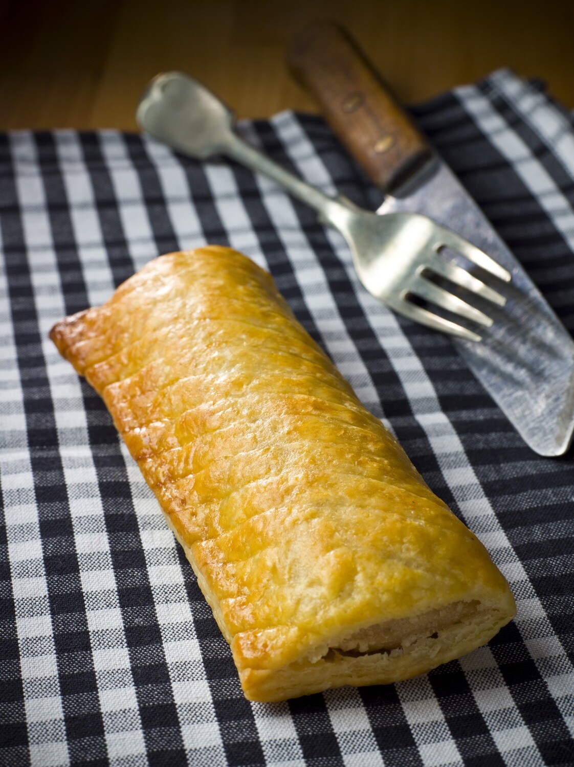 24 Baked Jumbo Sausage Rolls
