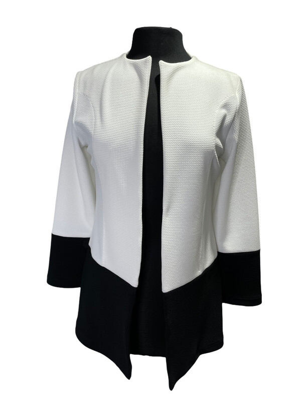 Andria Lieu Long Judith Jacket
White w/Black Border Andria Lieu Long Judith Jacket
White w/Black Border