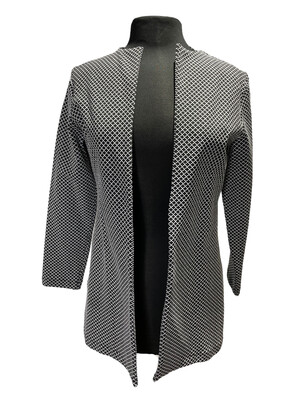 Andria Lieu Long Judith Jacket
Black/White Tatersol Andria Lieu Long Judith Jacket
Black/White Tatersol