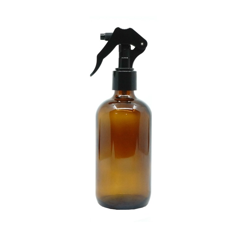 250ml, Glass Boston Round Amber Bottle (Trigger Sprayer)