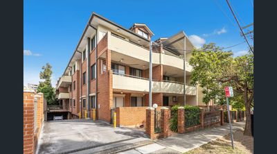 16/11-13 Crane Street, Homebush