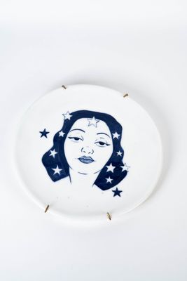 ​​María Simavilla. Plato