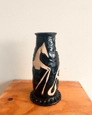 ​Virgen cerámica. Jarrón