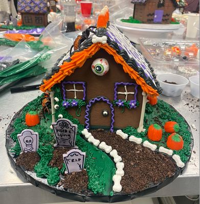 Adult BYOB Haunted House Decorating Class