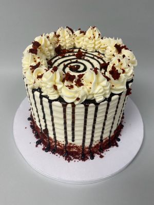 Red Velvet Party Cake
