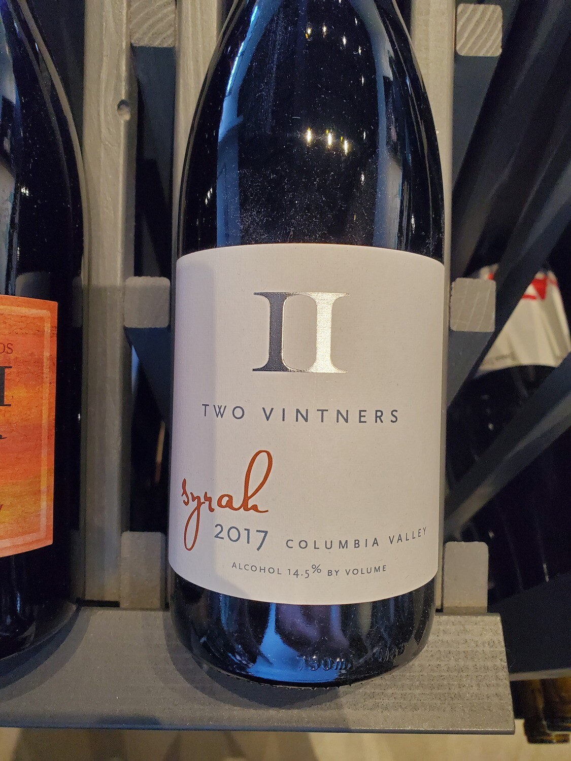 BOTTLE Two Vintners Syrah