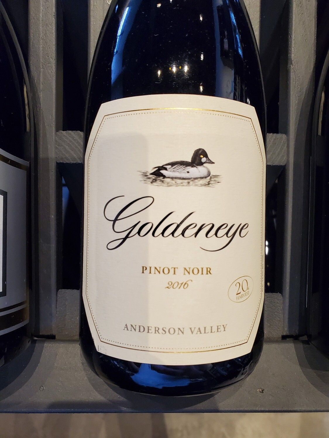 BOTTLE Goldeneye Pinot Noir