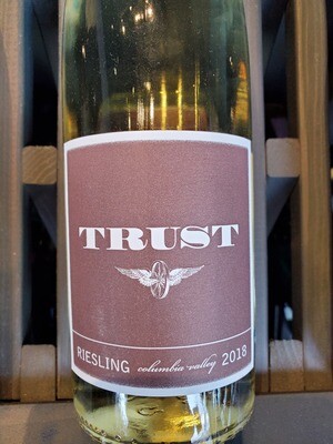 BOTTLE TRUST Cellars Riesling