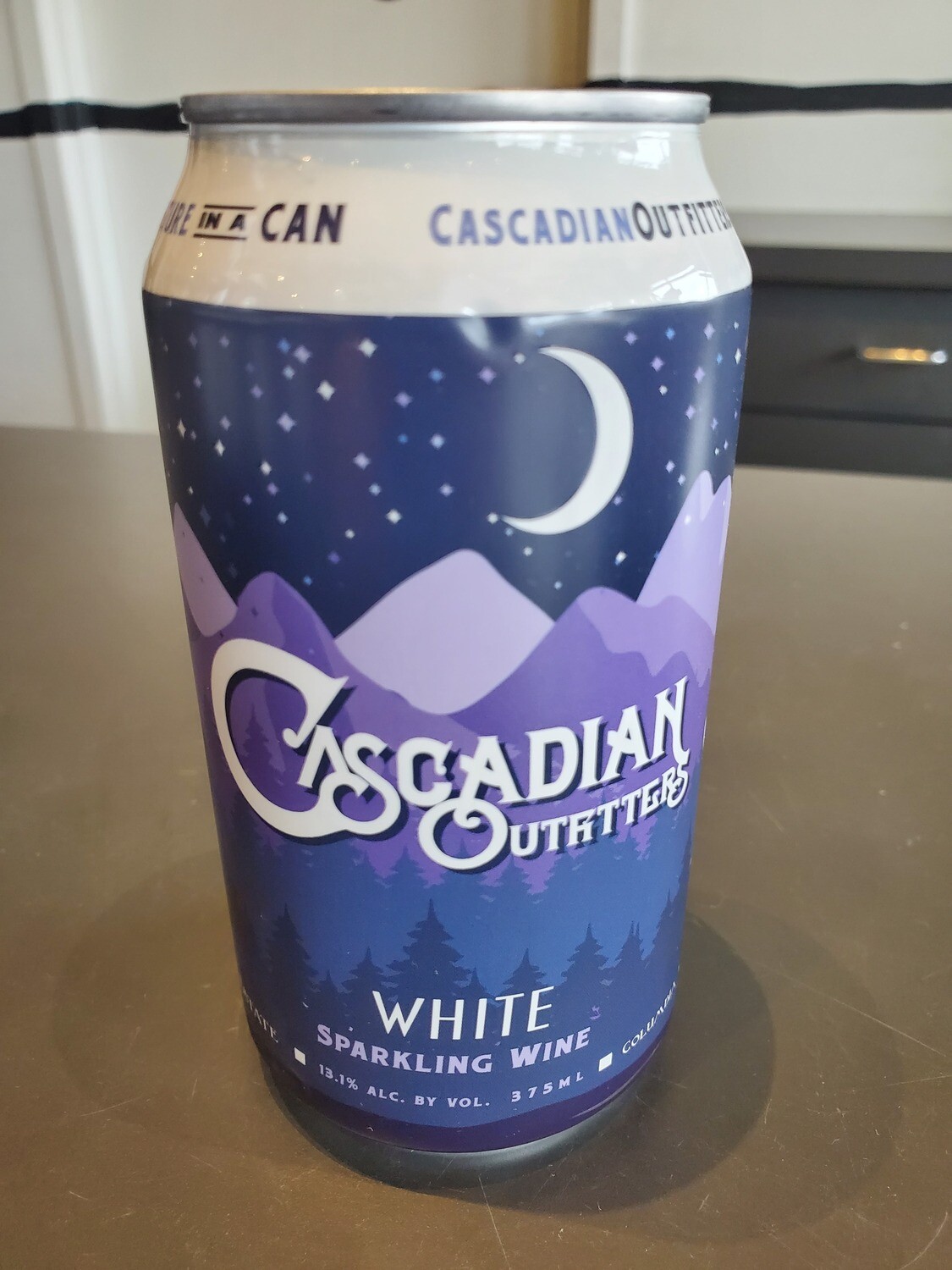 CAN Cascadian Sparkling White