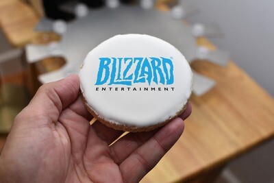 Customized Logo Cookie (Order 48 Hrs in advance.)