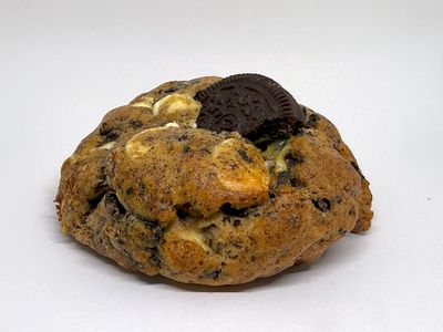 Milk-n-Cookies Filled Cookie