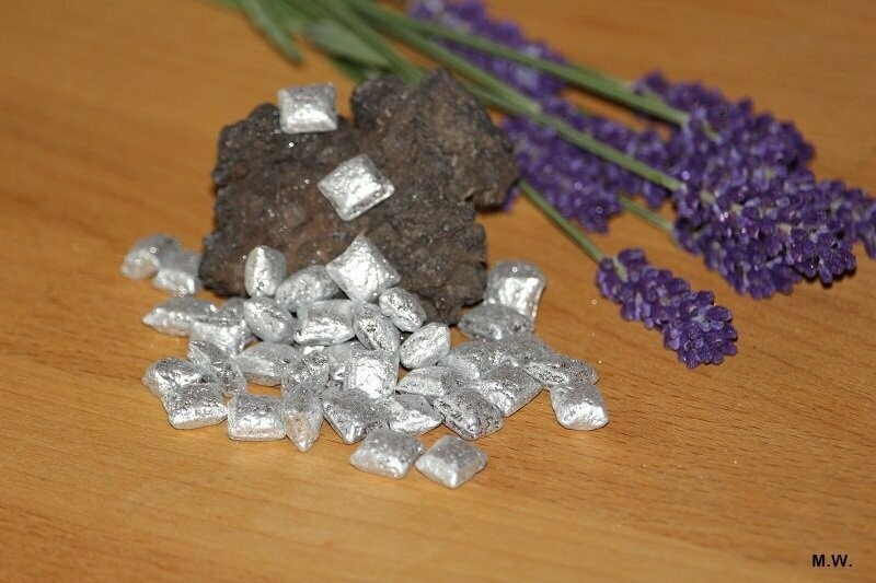 Weihrauch SILBER-Nuggets (30ml im Glas) Räucherwerk