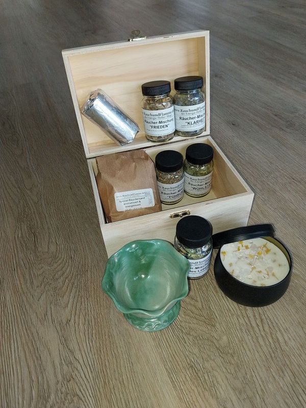 SEELENKRAFT Räucher-Set: Räuchern für die Wünsche 9-teilig