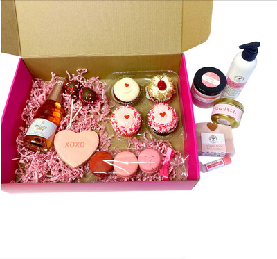 Valentine's Deluxe Gift Box