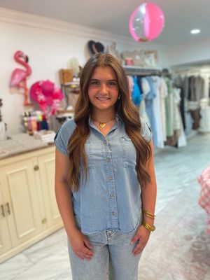 CHAMBRAY BUTTON TOP