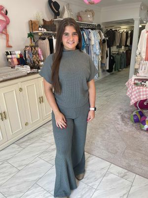 GREEN KNIT PANT SET