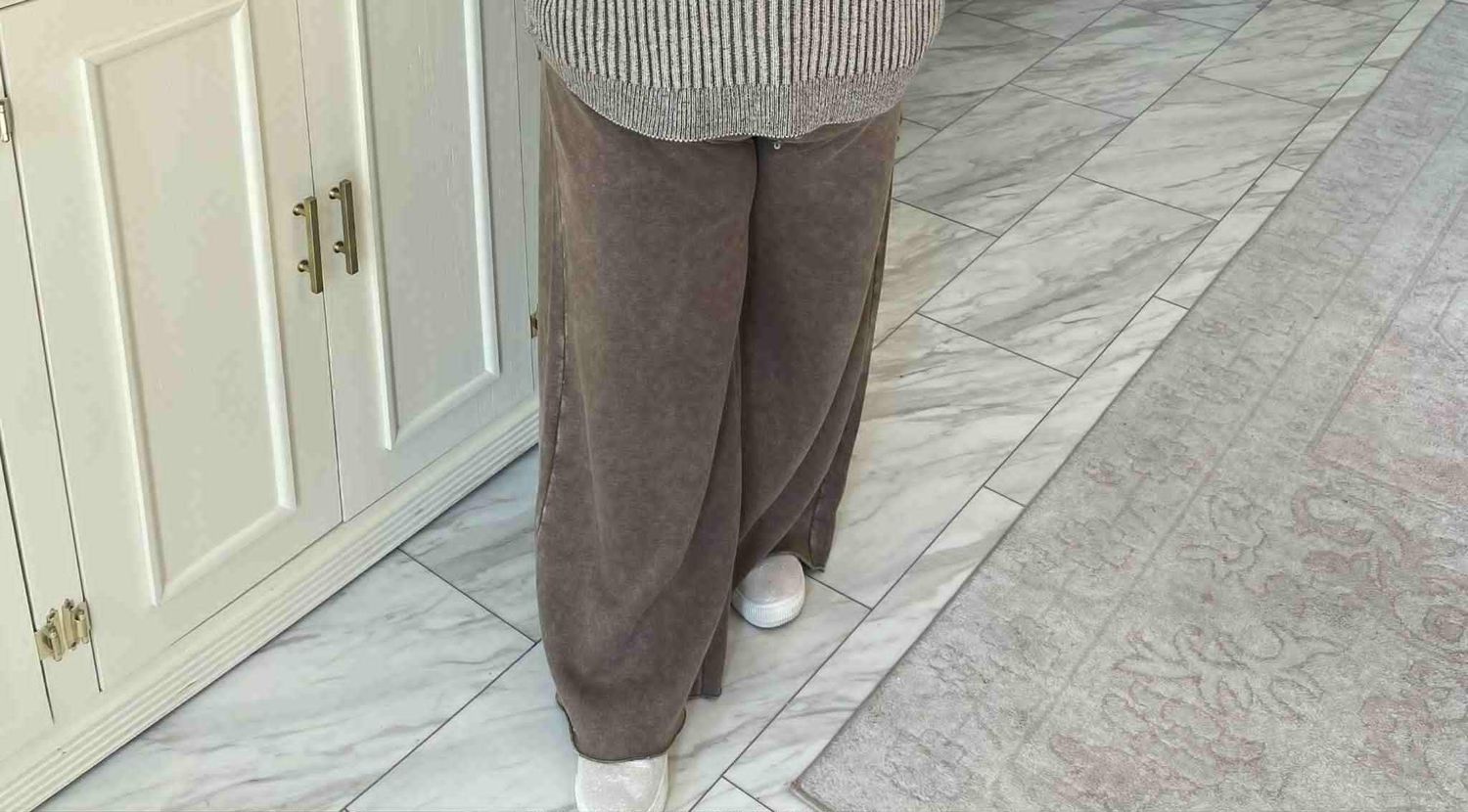CURVY MOCHA FLEECE PANTS